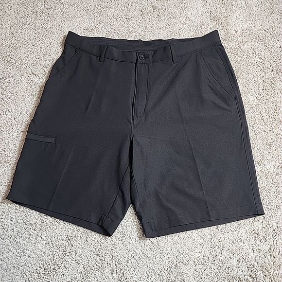 Greg Norman Collection Other - Greg Norman Golf Short Mens 38 Black PlayDry Performance Stretch ML75 Microlux